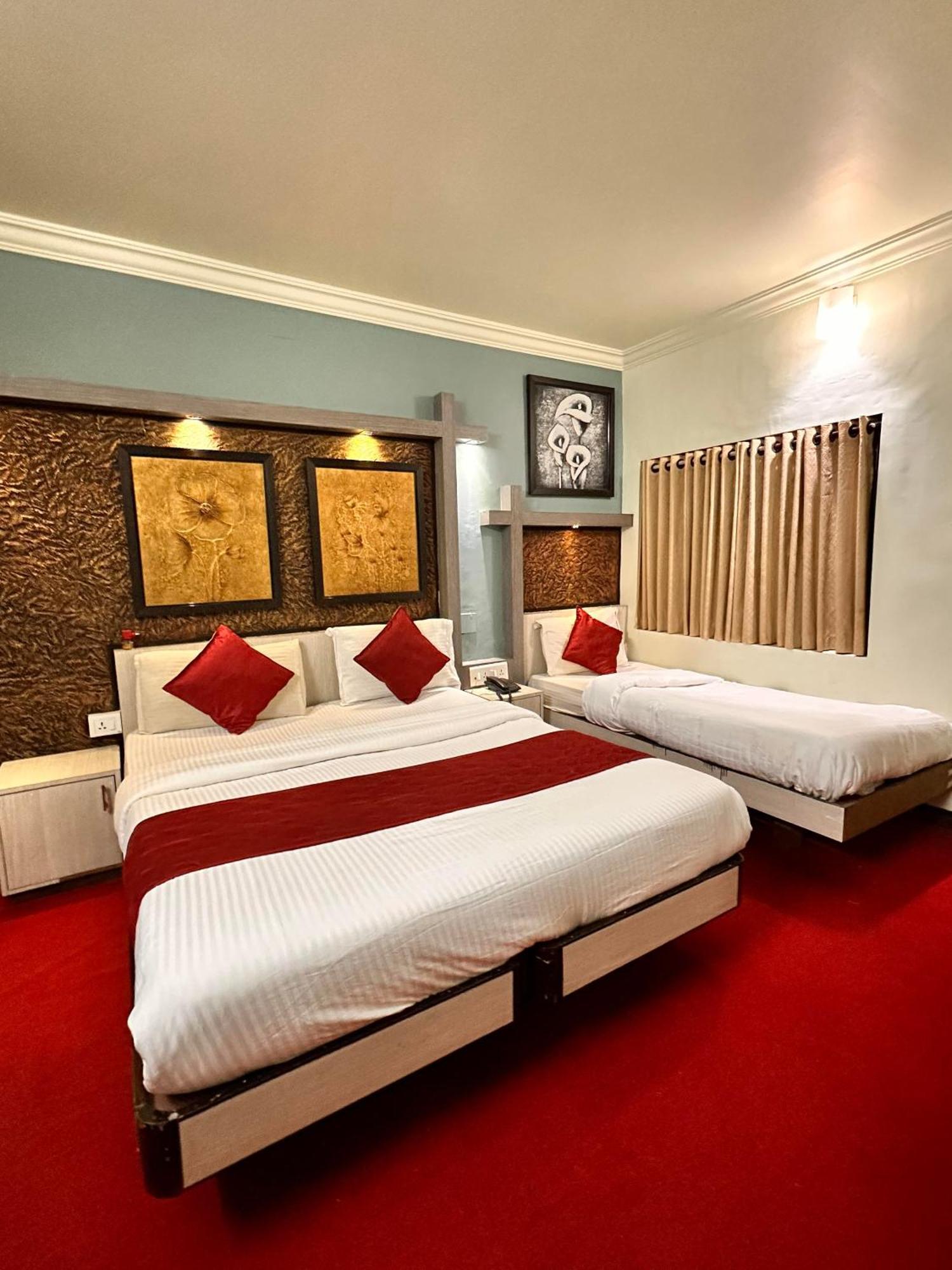 Hotel City Palace Ooty Exterior photo